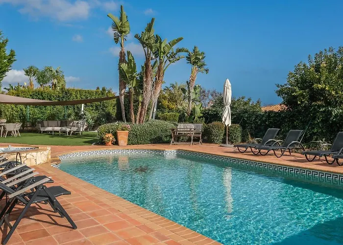 Vivenda Kristina Βίλα